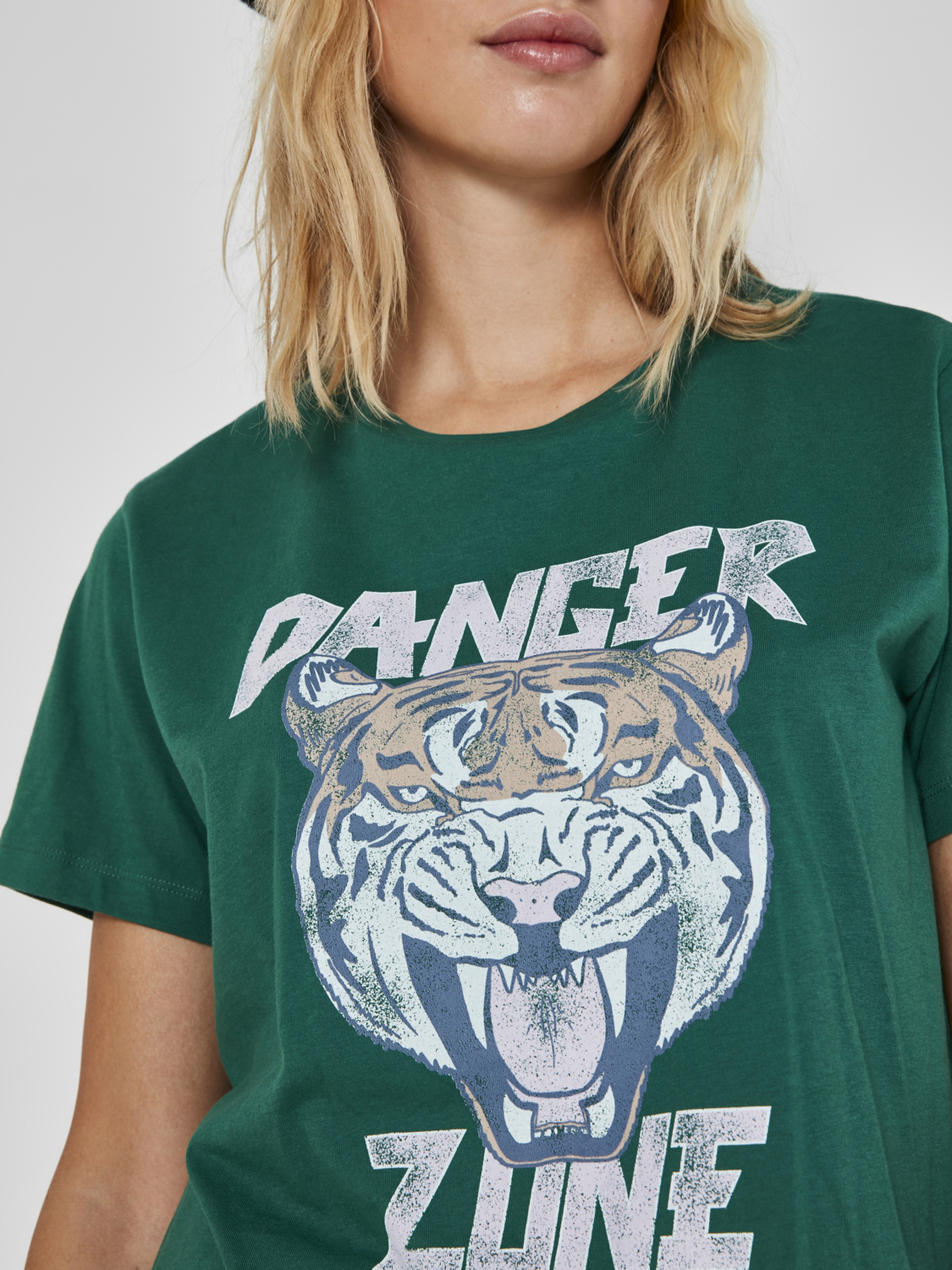 Camiseta Danger